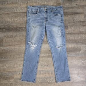 American Eagle Outfitters Light Blue Straight Leg Jeans